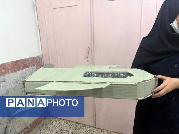 فضاسازی نمادین هنرستان تلاش با مشارکت دانش‌آموزان در آستانه ۱۳ آبان