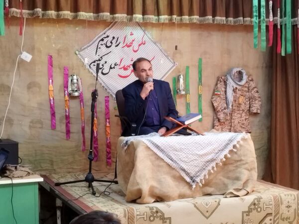 یادواره شهدای دانش‌آموزی در مدارس پسرانه و دخترانه اقلید  