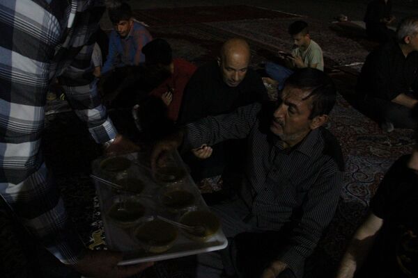 عزاداری شب شام غریبان در مسجد امام هادی(ع) 