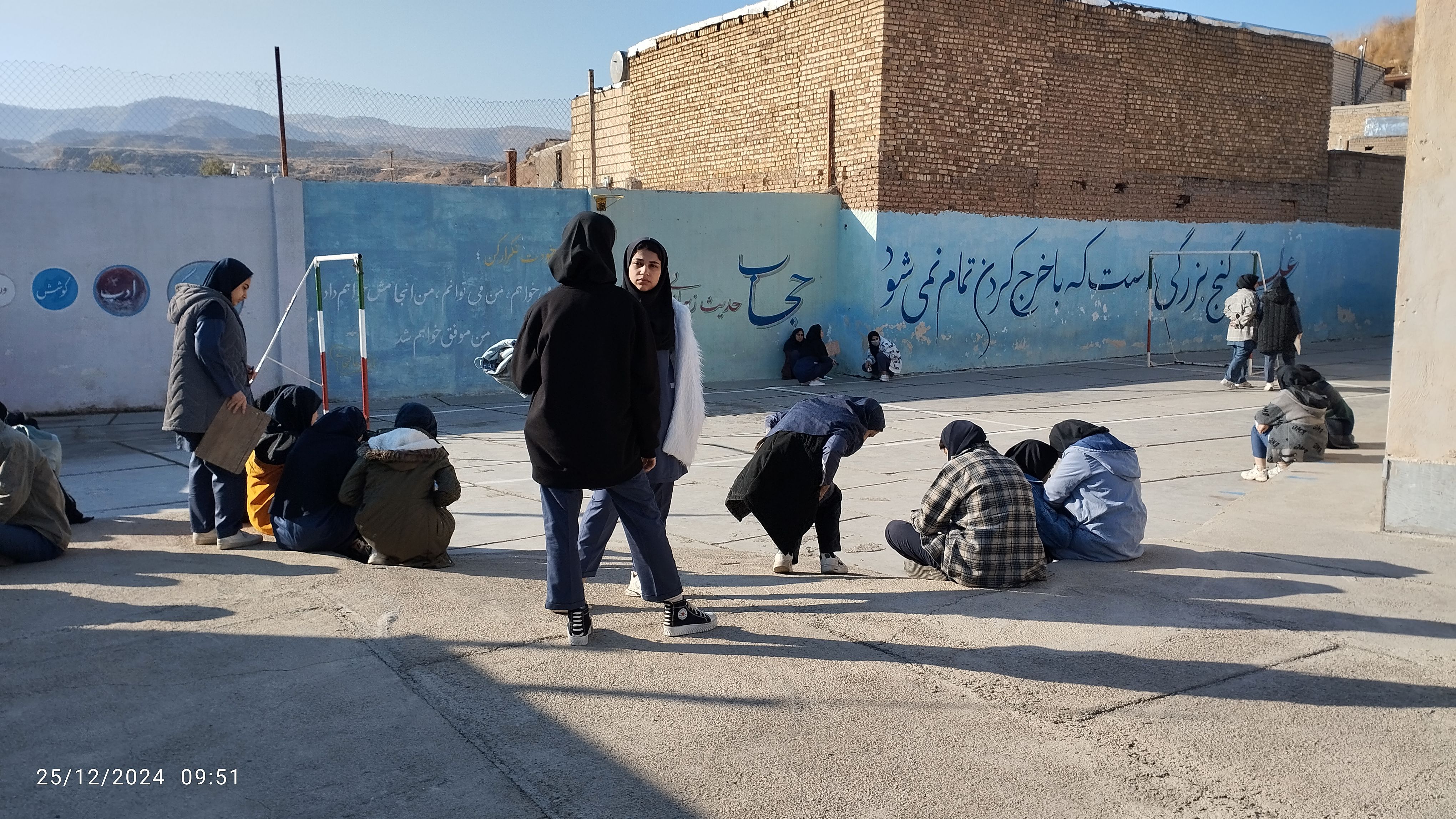 حال و هوای دانش‌آموزان منطقه معمولان در آزمون‌های نوبت اول