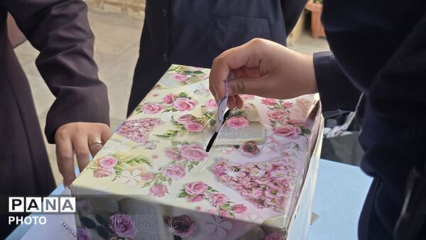  انتخابات همیار مشاور مدرسه اصغر سعادت