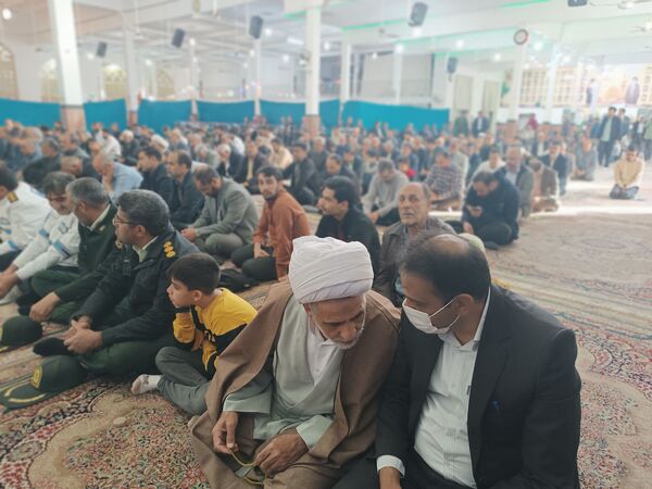 پایان یک ماه بندگی خداوند و نماز عید فطر در گناباد