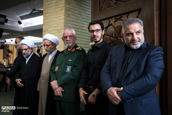  مراسم اولین گرامیداشت سالگرد شهادت شهدای جنگ تحمیلی ۱۲ روزه