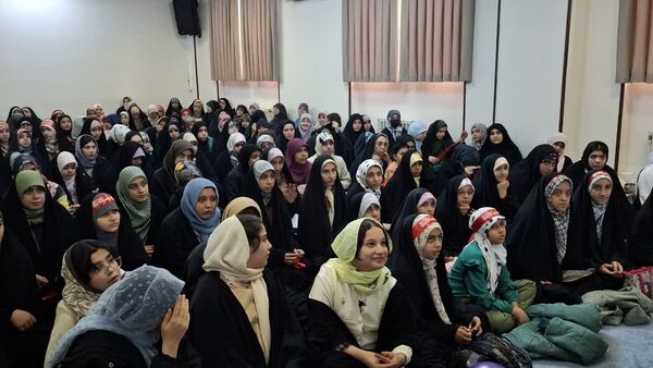 مراسم جشن هیات ریحانه الحرم سازمان دانش‌آموزی قم