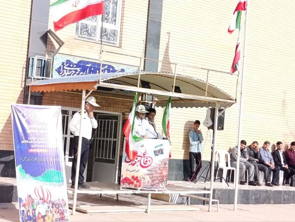  زنگ فرهنگ ترافیک در دبیرستان رییس‌زاده خلیل اباد به صدا درآمد
