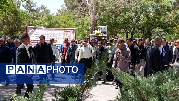 تشییع پیکر زنده یاد جناب سرهنگ حسین بیات مختاری