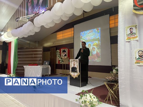 برگزاری جشن دختران انقلاب در باخرز با حضور پرشور دانش آموزان