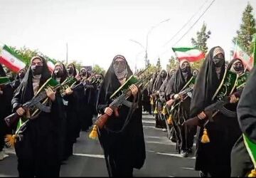 شکوه حضور دختران حوزه کوثر قم در رزمایش جانفدا 