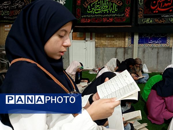 مراسم پخت نذری توسط دانش‌آموزان شیرازی به همت مجموعه تربیت علوی خواهران