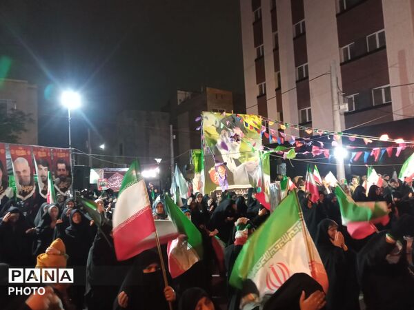 اجتماع مردمی میدان حجاب مشهد