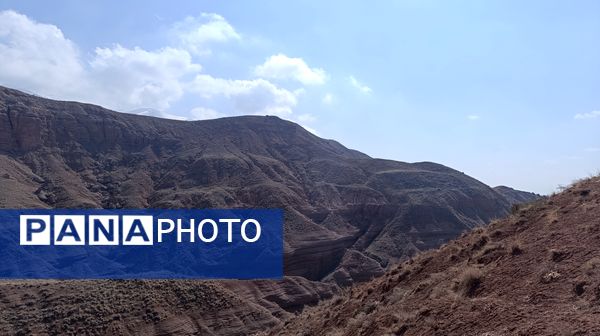 جاذبه گردشگری کوهنوردی تخت پلنگ روستای دربهشت 