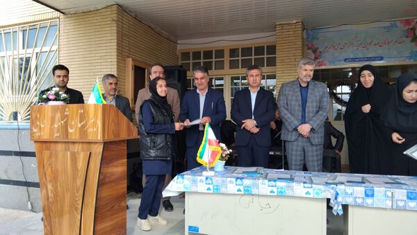 جشن جوانه‌ها در مدرسه دخترانه شهید رجایی اهر