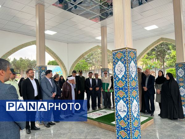 خادمین امام رضا(ع) با شهدا بیعت کردند 