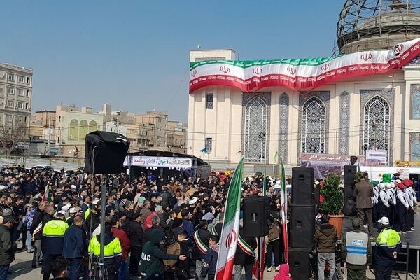 راهپیمایی ۲۲بهمن در کهریزک و باقرشهر