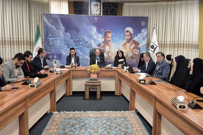 برگزاری نشست صمیمی معاون پرورشی و فرهنگی وزیر آموزش و پرورش با دانشجویان رشته امور تربیتی و مسئولان تشکل‌های دانشجویی دانشگاه فرهنگیان