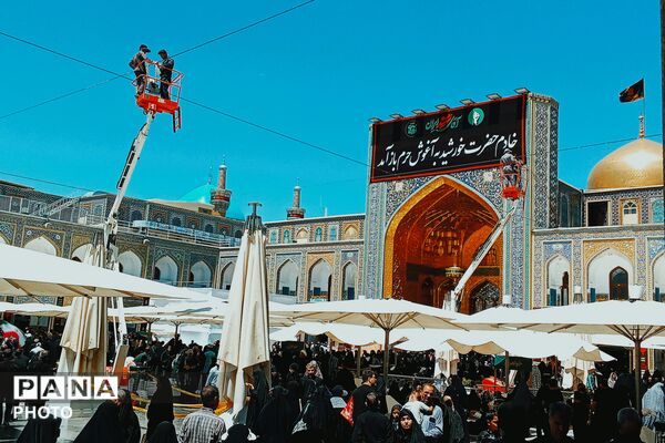 وداع تاریخی با رهبر شهید در مشهدالرضا