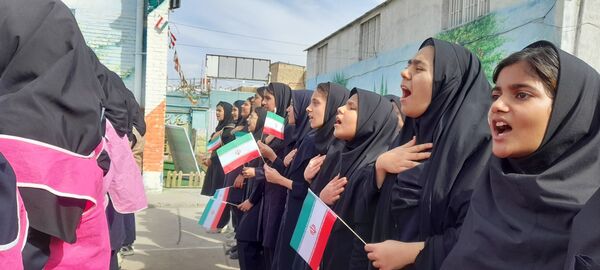 جام اقتدار در آموزشگاه مرحوم پاکدل خلیل آباد 