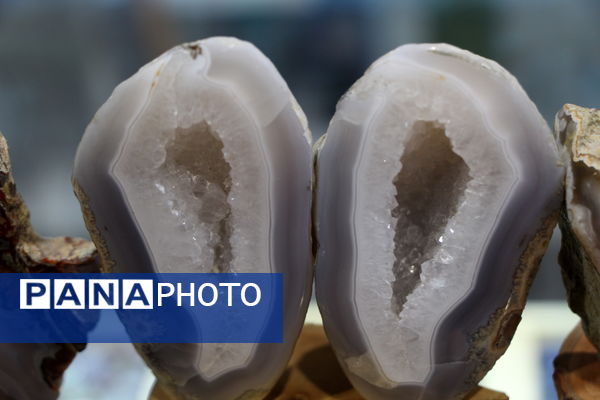  شانزدهمین نمایشگاه صنایع دستی یزد