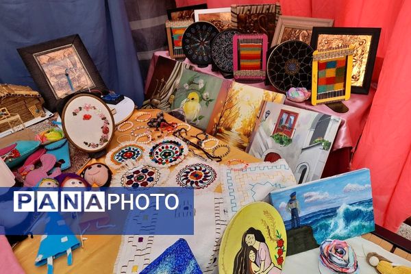  شنیدن صدای انقلاب اسلامی از میان دانش آموزان ایران جان