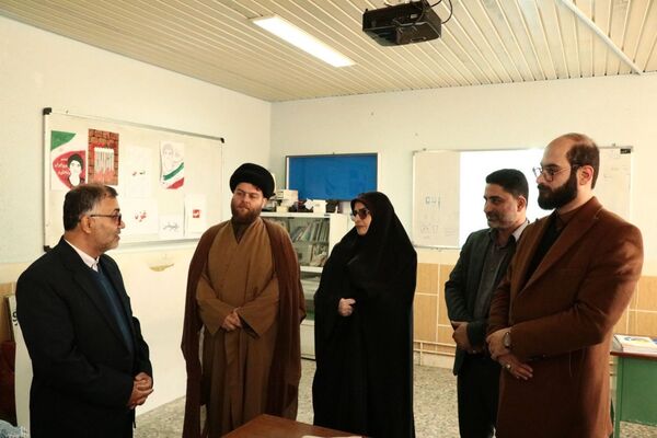افتتاح سالن ورزشی شهید منتظری در بندرانزلی به مناسبت دهه فجر