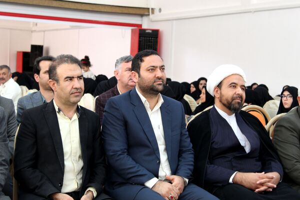 همایش گرامیداشت هفته معلم در شهرستان گرمه