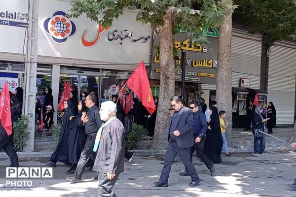 سیل عاشقان حسینی در بجنورد؛ جاماندگان اربعین، هم‌قدم با کاروان عشق -1
