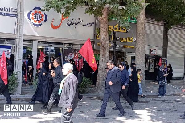 سیل عاشقان حسینی در بجنورد؛ جاماندگان اربعین، هم‌قدم با کاروان عشق -1