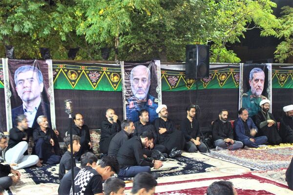 مراسم عزاداری دهه اول ماه صفر در روستای مومن آباد قم