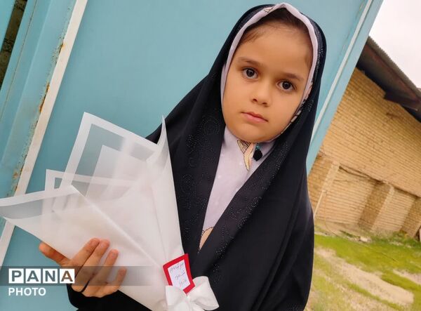 دستجرد غرق در شادی فرشتگان زمینی