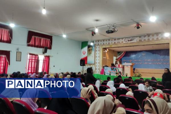 تجلیل از  دانش‌آموزان برگزیده جشنواره‌های فرهنگی هنری، المپیاد رویش و خبرنگاران پانا زرقان