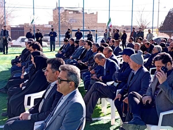 افتتاح چمن مصنوعی روستای قوژد