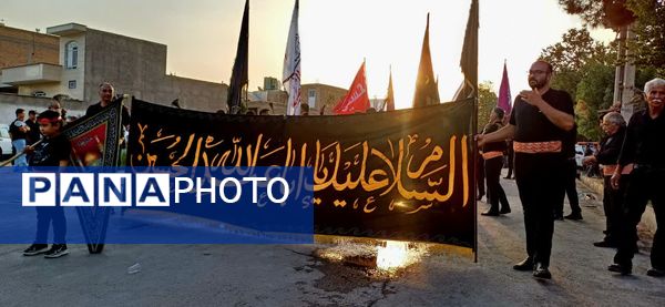  حضور پررنگ نوجوانان وجوانان در تاسوعای حسینی