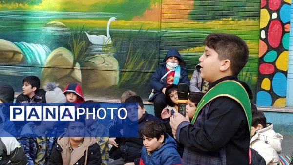 طنین زنگ انقلاب در طلیعه دهه فجر در منطقه ۱۰