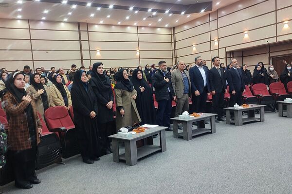 درخشش خلاقیت دانش آموزان قدسی در نمایشگاه دستاوردهای فناورانه و پژوهشی