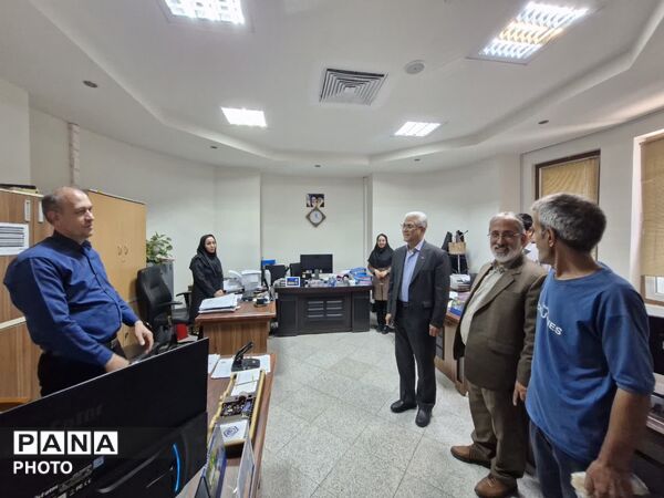 حضور فرماندار شهرستان بیرجند در اداره تامین اجتماعی منطقه یک 