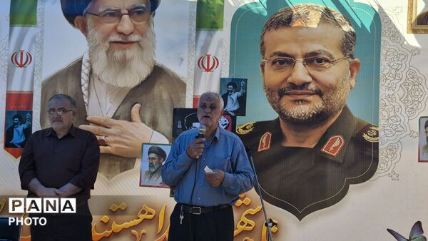حضور پرشور مردم فارسان در گلزار شهدا؛ تجدید میثاق با آرمان‌های ایثار و شهادت
