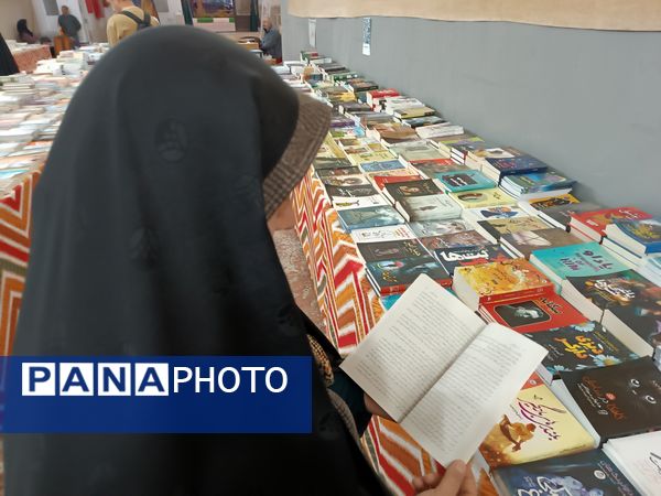 برپایی نمایشگاه کتاب در مصلی امام خمینی(ره) در اردبیل
