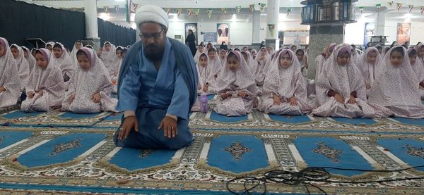 جشن تکلیف دختران دانش‌آموز پارسیان