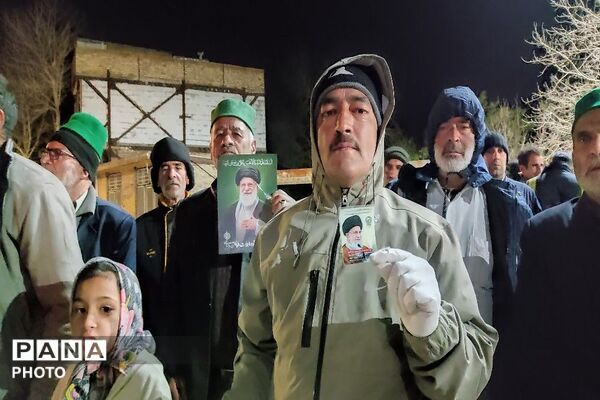 مردم شهر بار سلیبریتی های خیابان ها شدند