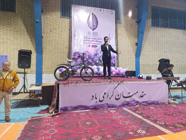 برگزاری جشن بزرگ انقلاب و نیمه شعبان در سالن خلیج فارس آشخانه 