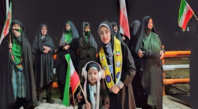پرچم عزت را می‌بریم بالا ایران ماشاءالله