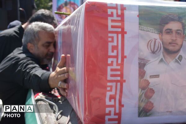 قروه در سوگ لاله سرخ فراجا؛ وداع حماسی مردم با شهید محمد حسن‌بیگی