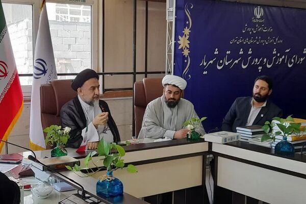 درخشش مدارس و راویان برتر در آیین اختتامیه مدرسه انقلاب شهریار