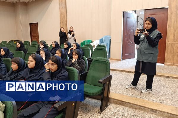 اولین جلسه هدایت تحصیلی دبیرستان پویش ناحیه ۳شیراز 