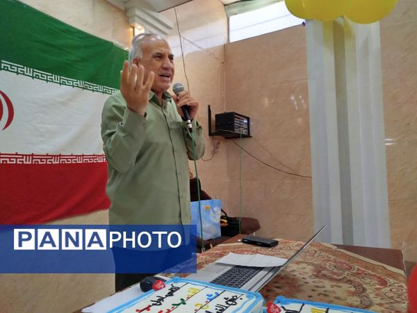 جشن الفبا دانش‌آموزان پایه اول دبستان شهید پسندیده فدافن