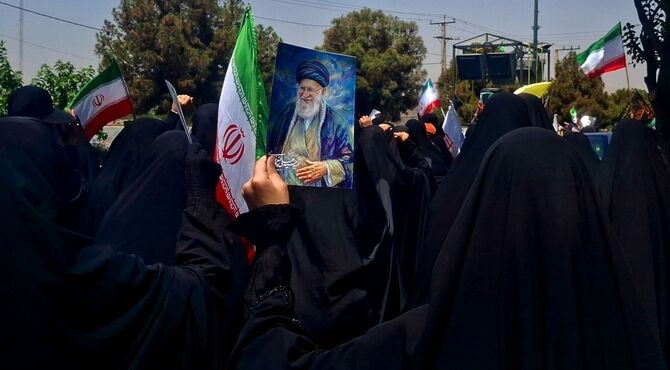 از دلیجان تا قلب تهران؛ طنین سوگ و بیعت مردمی که جا ماندند