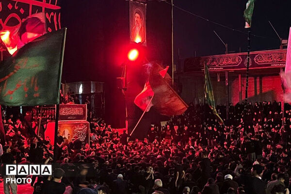 صبح و شب تاسوعا؛ تجلی شور حسینی در حسینیه بزرگ جاجرم