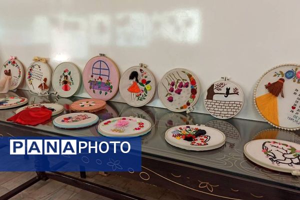 چهل و چهارمین جشنواره فرهنگی هنری فردا به مناسبت هفته ماها در ناحیه دو شهرری 