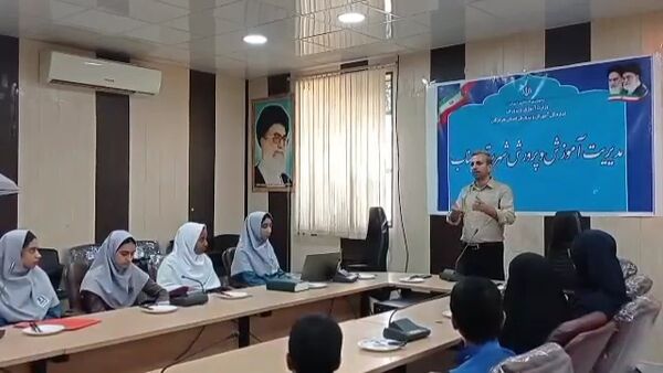 مراسم تقدیر از دانش‌‌آموزان فعال خبرگزاری پانا در میناب