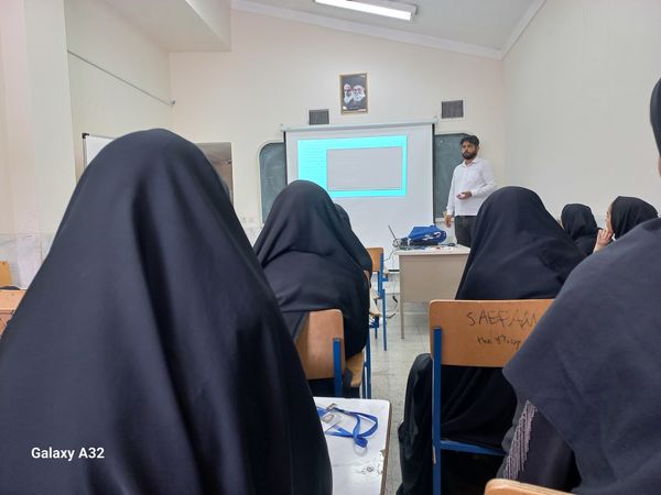 برگزاری اردوی آموزشی خبرنگار دانش‌آموزان منطقه افشار